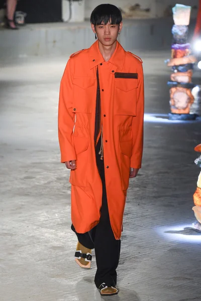 Look 21
